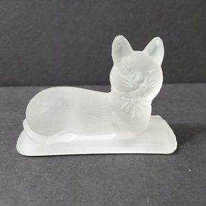 Frosted Opaque Glass Cat Figurine Paperweight Figure Statue